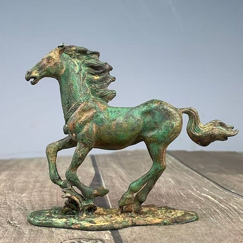 Vintage Collectible Ornaments - Антикварная статуэтка зодиакального коня, фигурка скачущего